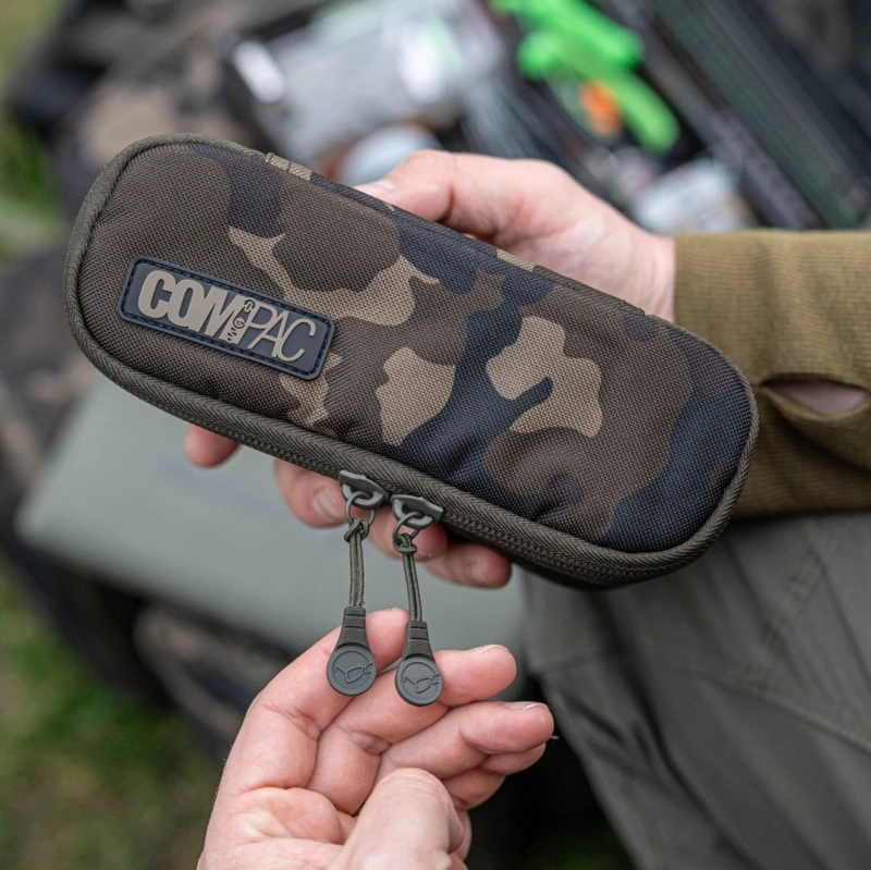 Korda Compac 55 Tackle Pouch Dark Kamo